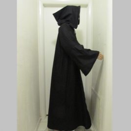 Tau Robe – with hood – black